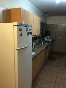 Diseño de interior en toda la cocina